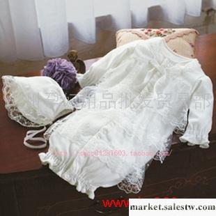 供應寶寶百日禮服 經典蕾絲公主哈衣 爬服 連體衣 帶帽工廠,批發,進口,代購