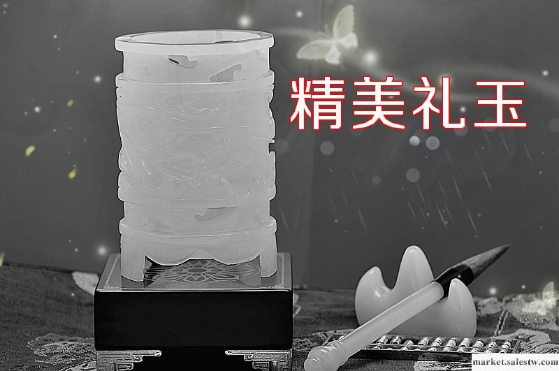 供應成都禮品禮品網圣誕禮品新年禮品節慶擺件筆筒禮品周末活動全場優惠大減價工廠,批發,進口,代購