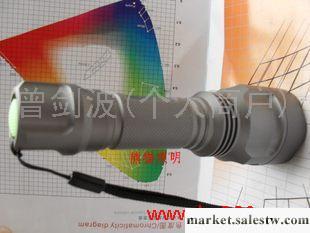 供應廠家批發:C8硬氧化 Q5白光LED 5檔調光 CREE手電筒工廠,批發,進口,代購