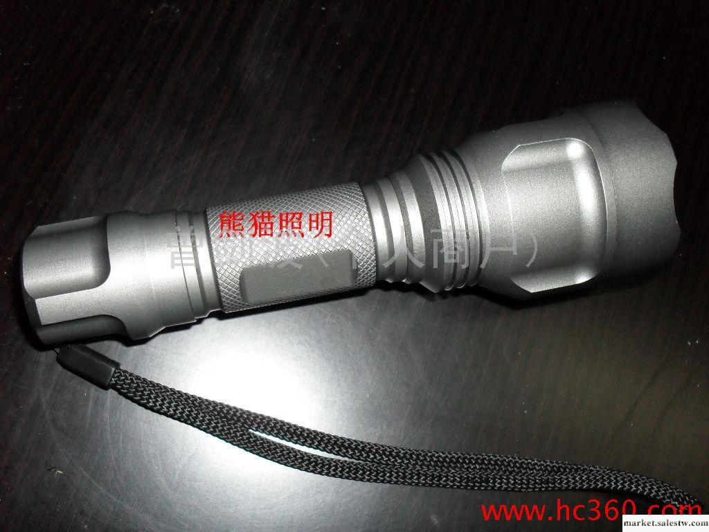 供應廠家批發SSC P7強光手電筒 UltraFire C8硬氧化 戶外專用工廠,批發,進口,代購