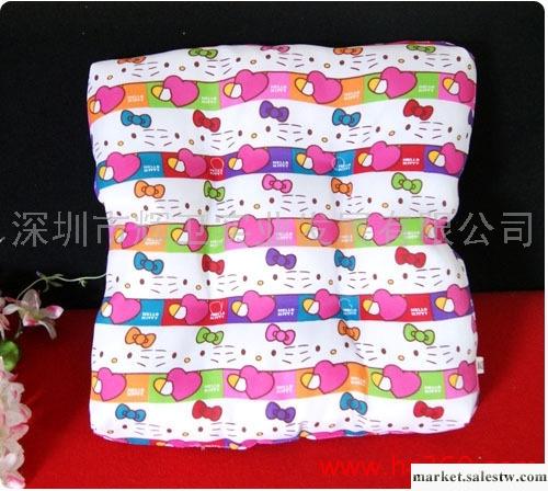 卡通可愛Hello Kitty抱心韓版粉色坐墊 靠墊 座墊工廠,批發,進口,代購