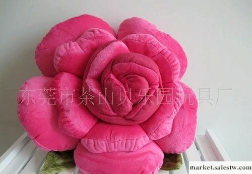 供應批發NICINICI40CM玫瑰花抱枕玫紅色靠枕情人節禮物工廠,批發,進口,代購