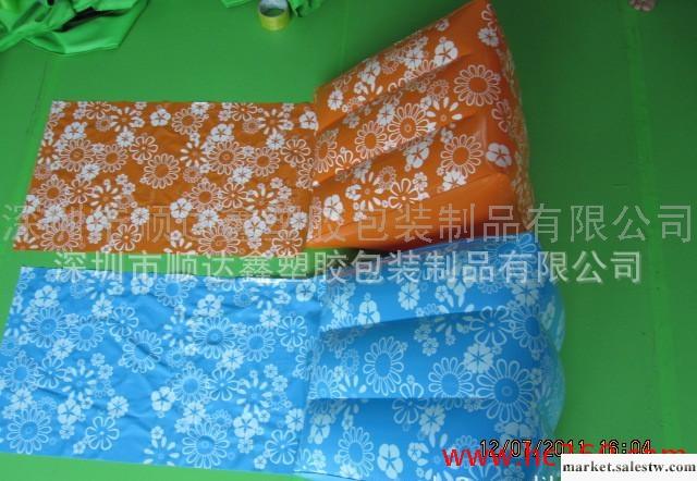 三角枕頭三角形充氣枕三角形植絨靠枕（定制款式廣東東莞）工廠,批發,進口,代購