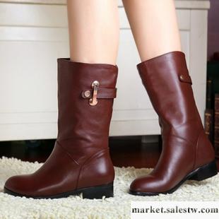 供應2012秋冬新款真皮女靴子平底靴子中筒靴女靴牛皮粗跟女鞋馬丁靴女工廠,批發,進口,代購
