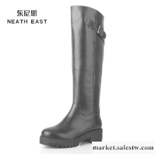 供應2012秋冬新款女鞋高筒靴真皮帶扣靴子平跟長靴厚底機車靴裸靴女靴工廠,批發,進口,代購