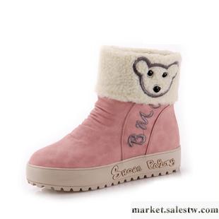 供應意利都冬季新品女鞋小熊平跟靴短靴雪地靴平底靴中跟靴棉靴女靴子工廠,批發,進口,代購