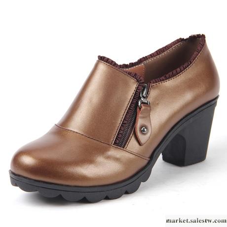 供應2012秋季新款媽媽鞋單鞋女拉鏈粗跟防滑中年女鞋老年人真皮鞋工廠,批發,進口,代購
