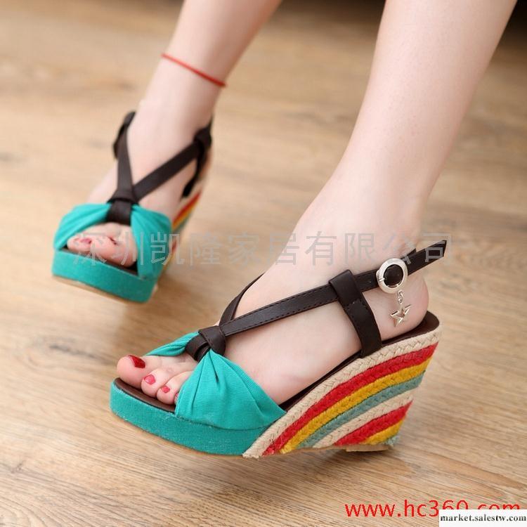 2012夏季新款花朵五角星吊墜 時尚甜美坡跟高跟涼鞋子 女鞋 韓版工廠,批發,進口,代購