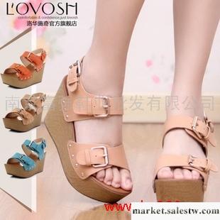 供應（8元）LOVOSH正品 2012夏季新款厚底魚嘴松糕底女涼鞋女鞋工廠,批發,進口,代購