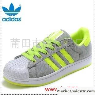 供應新款阿迪達斯男鞋adidas板鞋三葉草女鞋工廠,批發,進口,代購