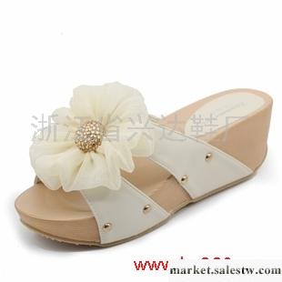 供應仟維意2012新款大花朵涼拖厚底松糕女式拖鞋夏季涼鞋坡跟女鞋535工廠,批發,進口,代購