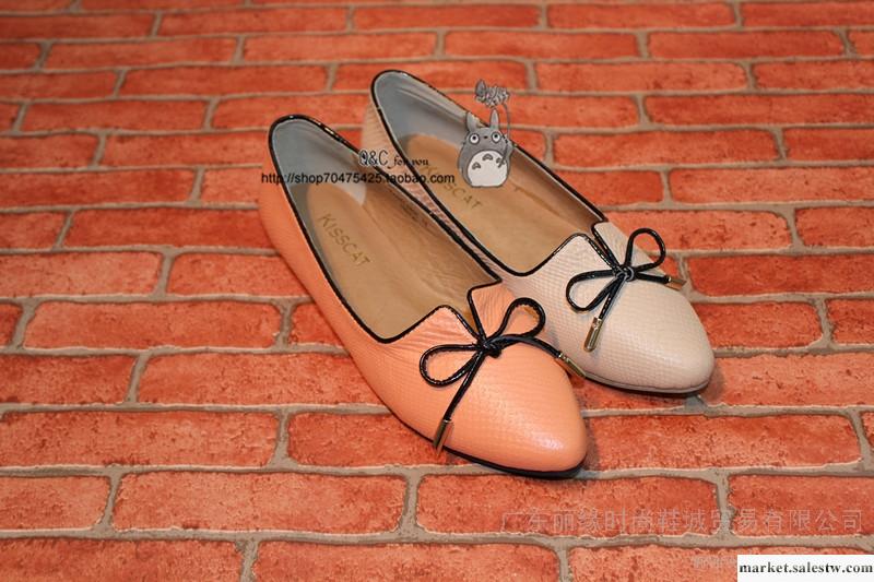 接吻貓2012秋季新款蝴蝶結壓花尖頭單鞋時尚女鞋K22507-05QC工廠,批發,進口,代購