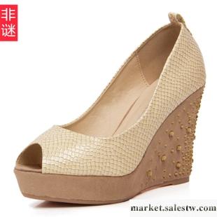 供應2012新款松糕厚底魚嘴坡跟涼鞋 防水臺高跟涼鞋女鞋工廠,批發,進口,代購