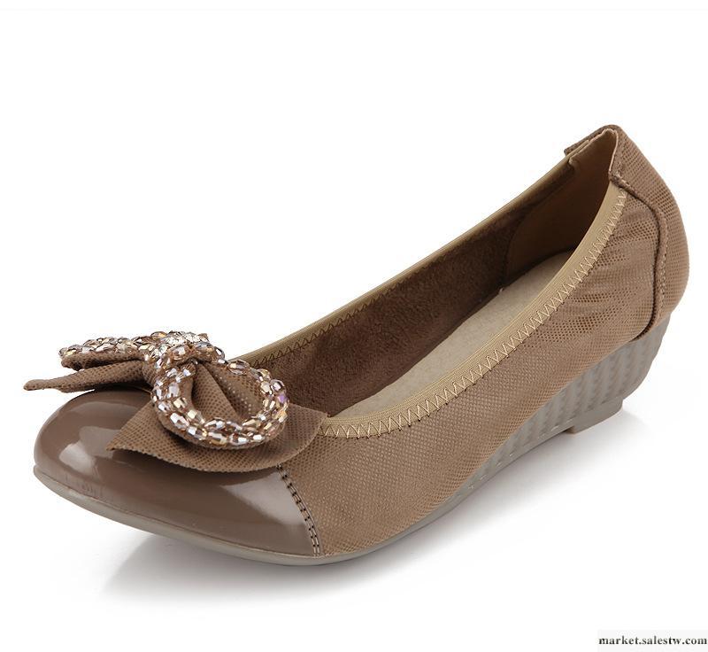 2012新款秋季女鞋蝴蝶結豆豆鞋女鞋單鞋新款女鞋秋鞋坡跟單鞋工廠,批發,進口,代購