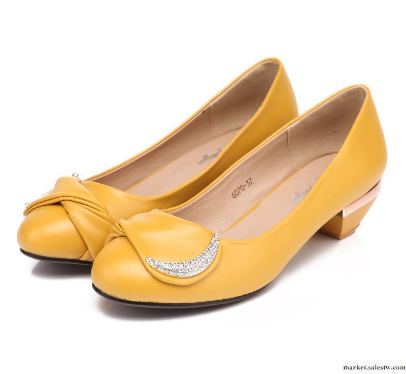 春秋季新款女鞋子甜美水鉆中跟單鞋圓頭粗跟女皮鞋女鞋單鞋子工廠,批發,進口,代購