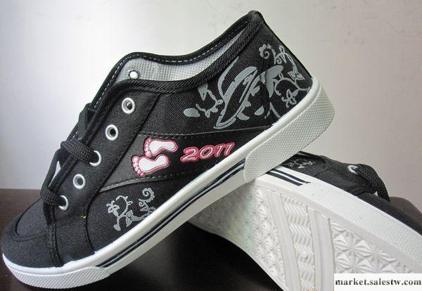 批發福建庫存低價時尚熱賣注塑女鞋10.9元工廠,批發,進口,代購