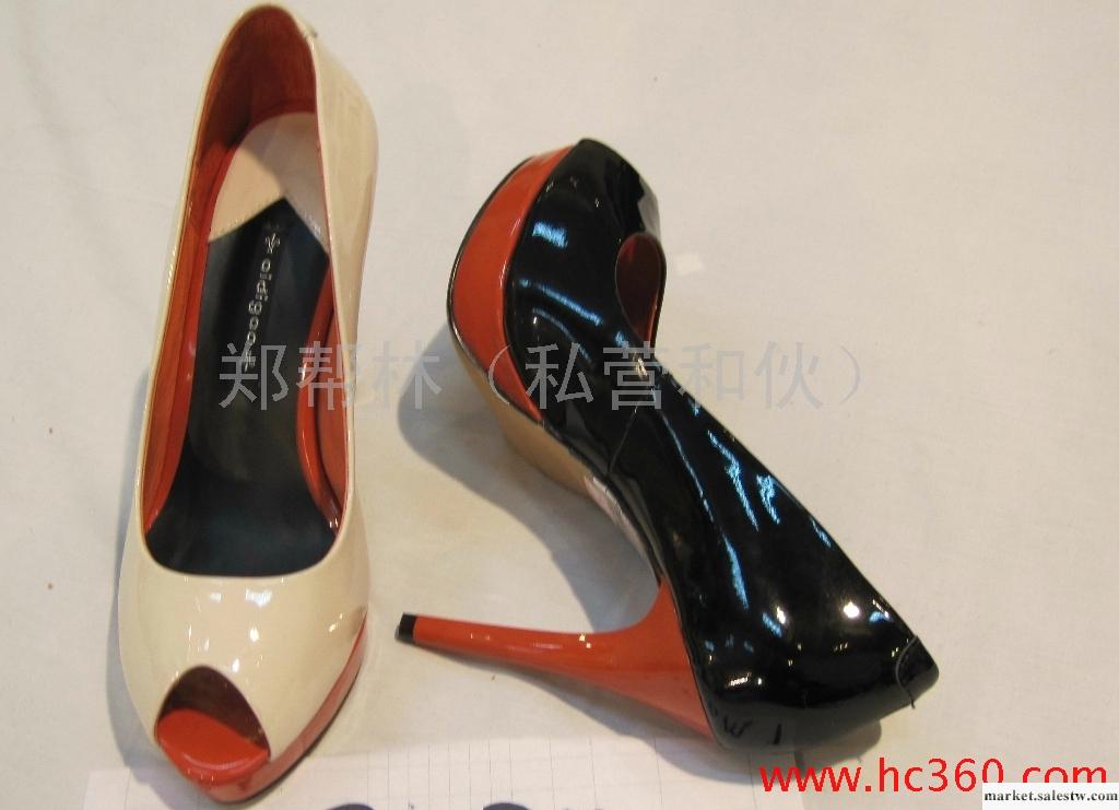 供應2012時尚新款，真皮，高跟牛漆皮單鞋女鞋ZN000078工廠,批發,進口,代購