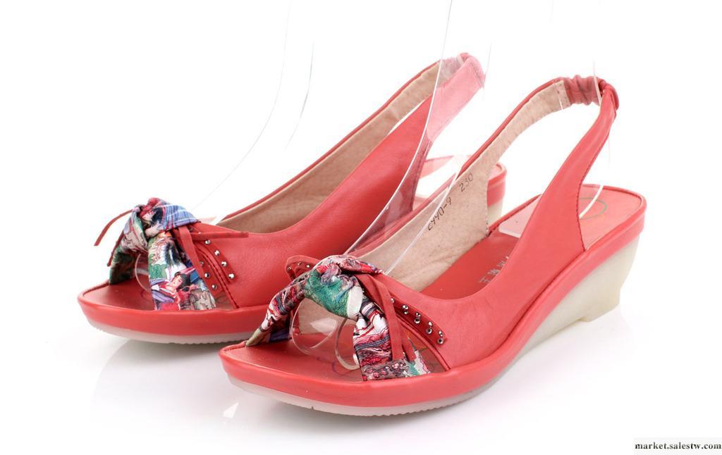 女鞋 批發2012新款2990-9全真皮涼鞋舒適坡跟駱駝淘寶爆款 休閑鞋工廠,批發,進口,代購