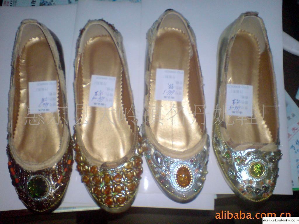 供應廠家定做時尚繡花女鞋工廠,批發,進口,代購