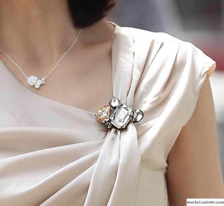 XZ001 韓版衣服配飾 個性幾何不規則寶石鑲鉆胸針 胸花配飾批發工廠,批發,進口,代購