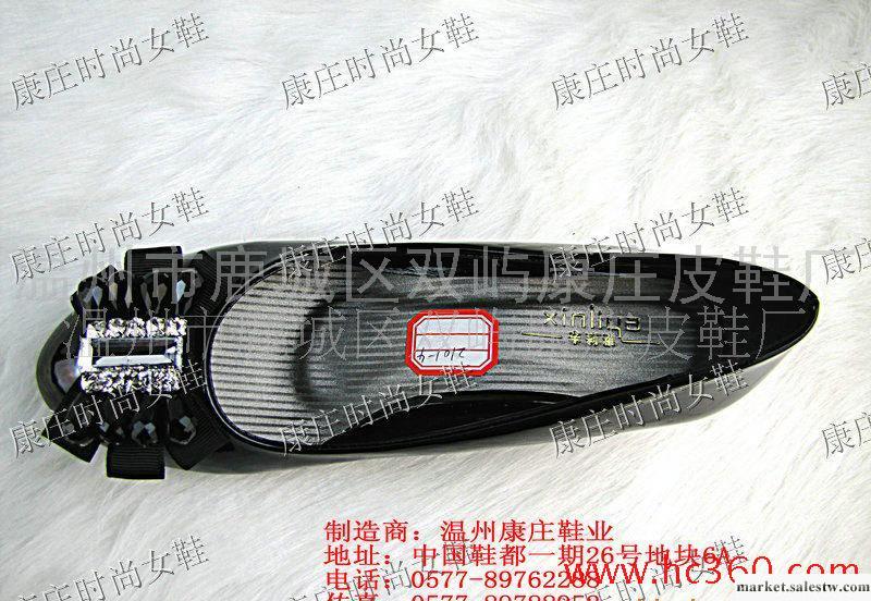 供應廠家直銷 2011新款瘋狂熱銷 進口PU皮 低跟 單鞋 女鞋（2101-4）批發・進口・工廠・代買・代購