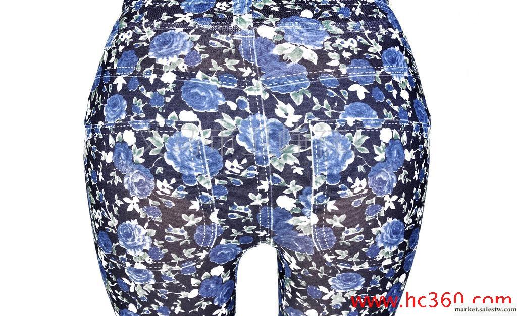 2012韓版 瘦腿無縫牛仔印花打底褲 藍色玫瑰款  時尚個性九分褲工廠,批發,進口,代購