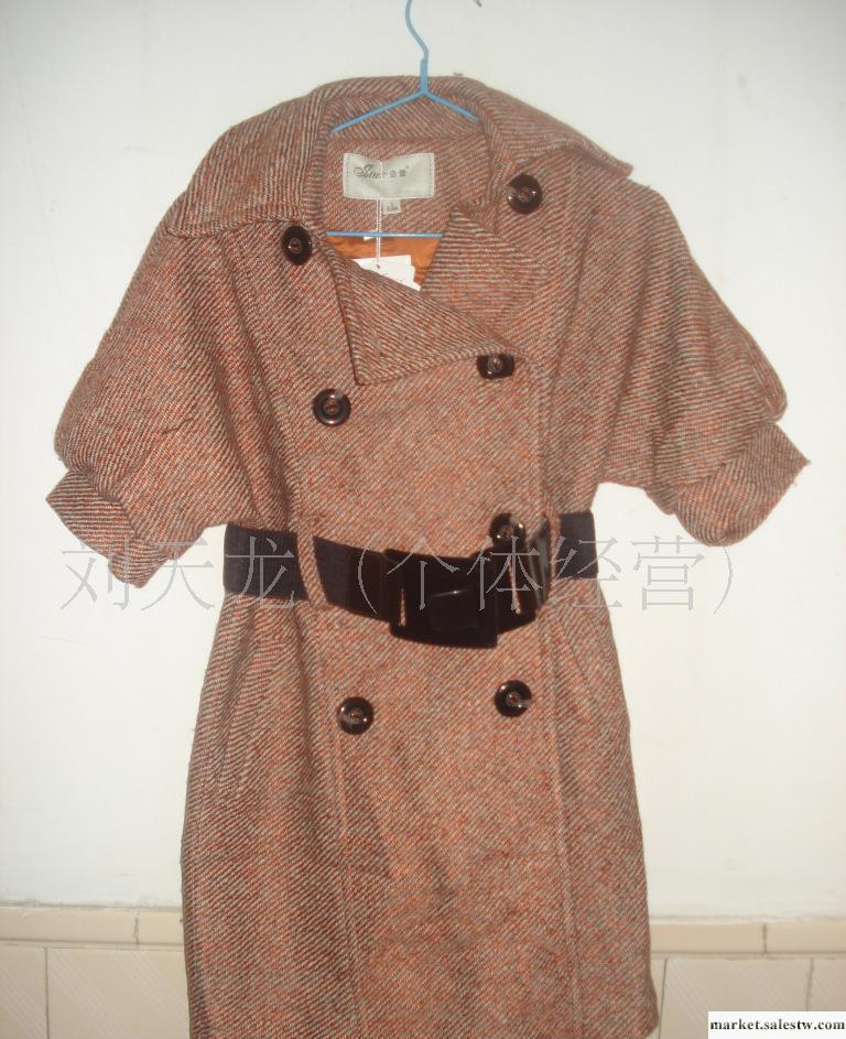 羽絨服，庫存服裝，網 服裝，韓版女裝品牌女裝工廠,批發,進口,代購