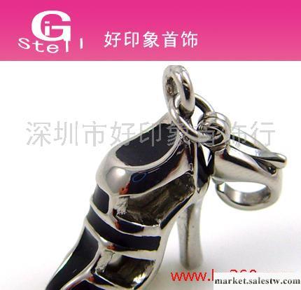 供應熱銷韓款/韓式/韓版時尚女式高跟涼鞋不銹鋼吊墜 出板最快質量保證飾品專業廠家工廠,批發,進口,代購