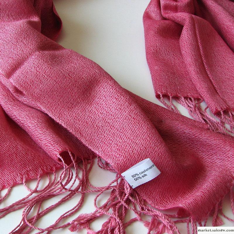 日系文藝 PU*R  薄款斜紋 蠶絲羊絨圍巾披肩雙用 粉紅色批發・進口・工廠・代買・代購