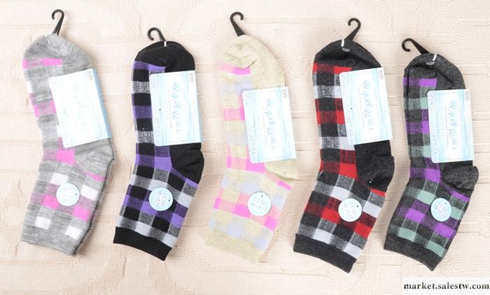 供應康美亞COMFY日系女式全棉方格子保暖襪批發・進口・工廠・代買・代購