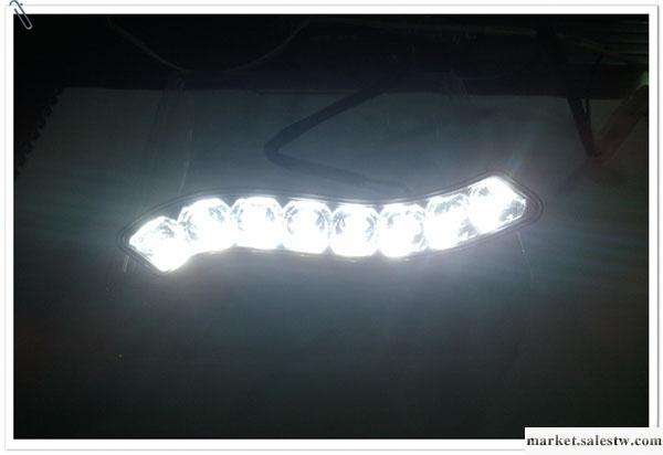 供應LED行車燈、LED日行燈、LED晝行燈批發工廠,批發,進口,代購