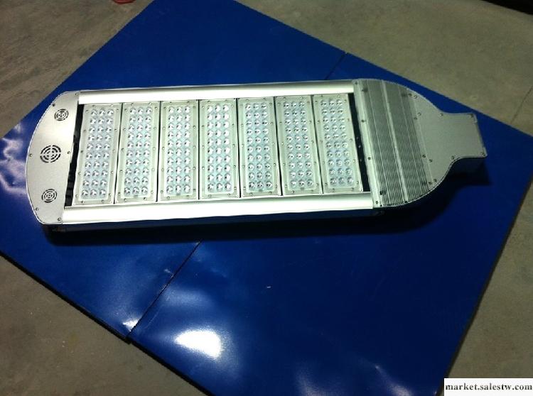 供應大功率LED模組路燈/360度調節角度/60W90W120W150W180W工廠,批發,進口,代購