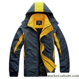 供應2011冬季男裝 加厚大碼 棉衣 男棉服外套工廠,批發,進口,代購