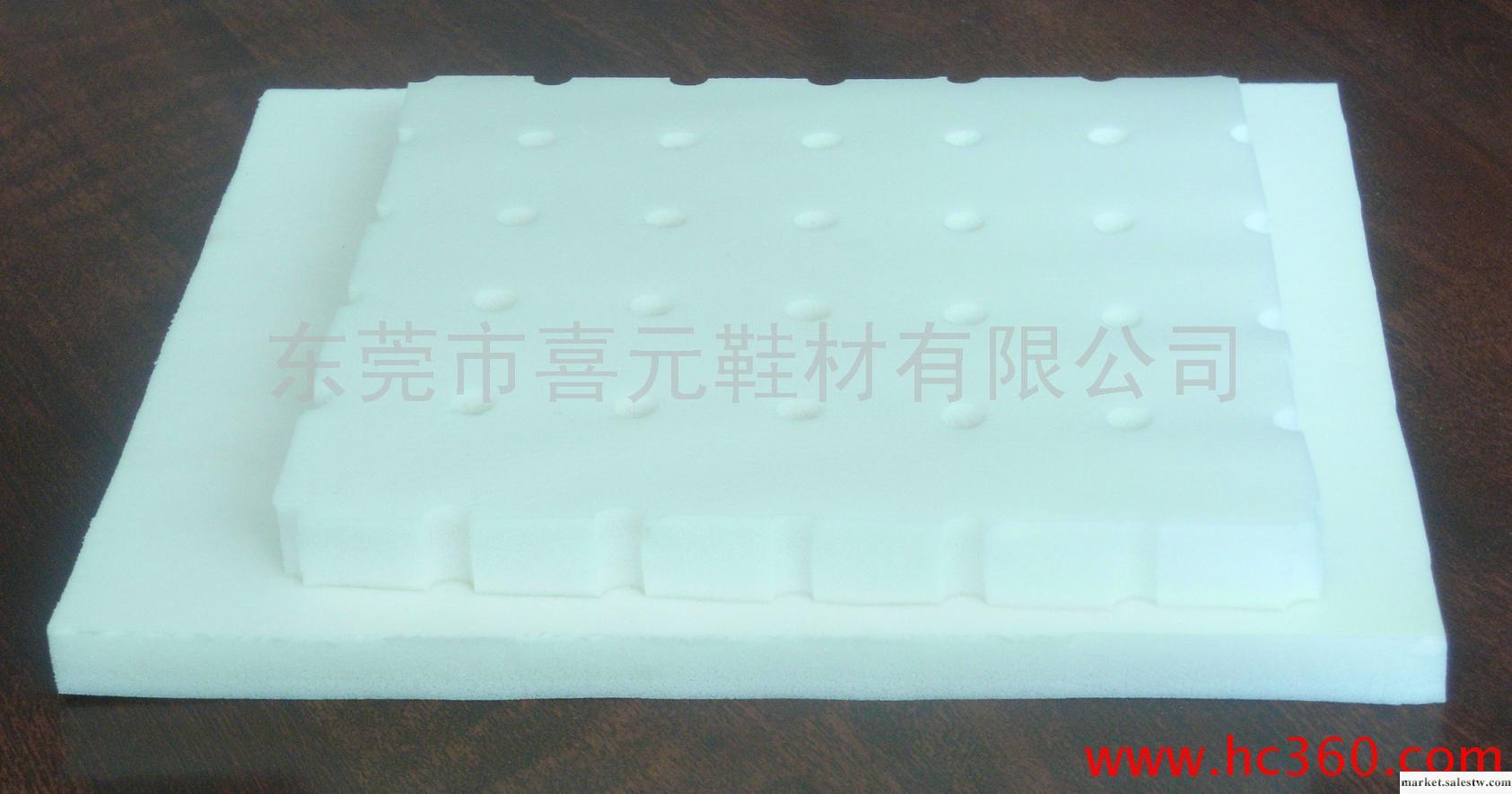 供應乳膠透氣床墊，沙發墊批發・進口・工廠・代買・代購