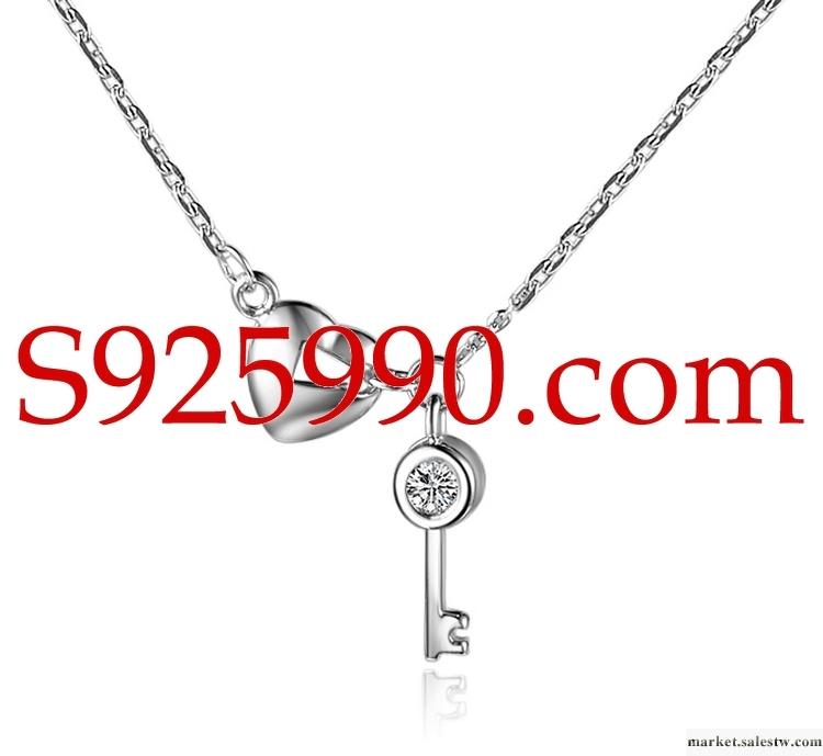 供應925純銀鍍白金項鏈 愛の心鎖吊墜 韓版女式純銀飾品 時尚白銀首飾工廠,批發,進口,代購