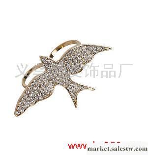 供應雙指飛鳥戒指，雙指水鉆戒指，合金戒指，手飾，合金飾品，韓飾工廠,批發,進口,代購