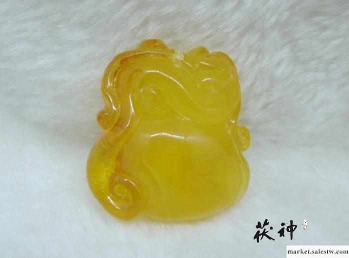 供應茯神波羅的海琥珀雕件工廠,批發,進口,代購