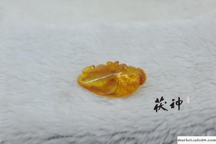 供應茯神GDD12063028多米尼加琥珀如意雕件工廠,批發,進口,代購