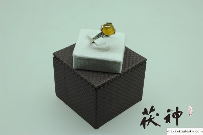 供應茯神天然琥珀戒指工廠,批發,進口,代購