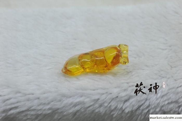 供應茯神GDD12063032多米尼加琥珀雕件工廠,批發,進口,代購