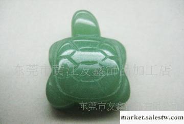 廠家生產純手工調刻件，綠東陵烏龜調刻件.綠東陵飾品工廠,批發,進口,代購