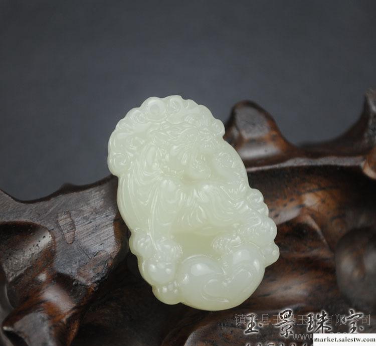 和田玉吊墜 生肖虎掛件玉器批發 質地白潤 雕工精湛工廠,批發,進口,代購