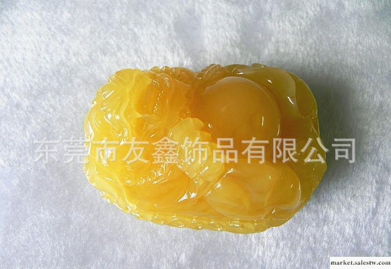 大量波羅的海琥珀吉祥物雕刻手把件,帶皮雕刻擺件，琥珀吊墜工廠,批發,進口,代購