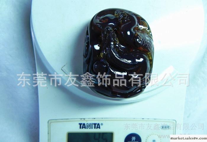 天然緬甸琥珀，各種動物，吉祥物雕刻吊墜飾品工廠,批發,進口,代購
