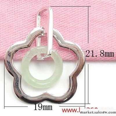 供應02988 花形純銀吊墜，925銀鑲玉批發，銀飾品工廠,批發,進口,代購
