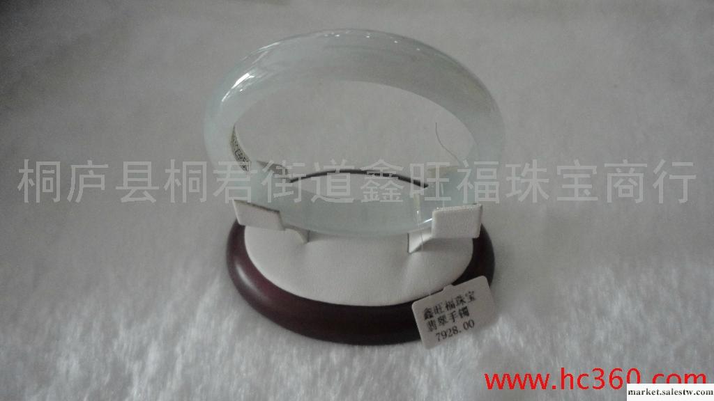 供應鑫旺福翡翠手鐲 供應翡翠玉器擺件 居家工廠,批發,進口,代購