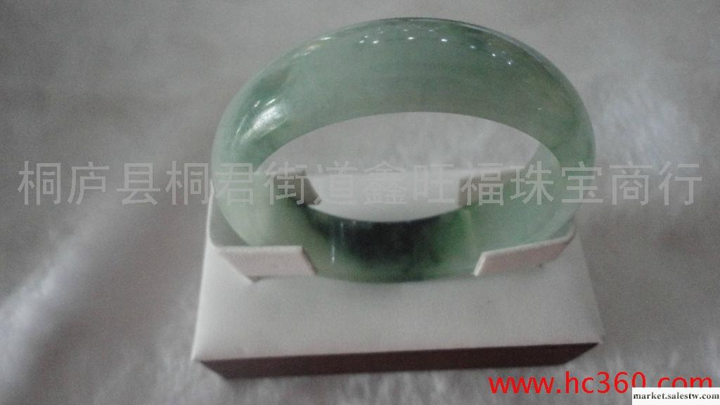 供應鑫旺福純天然A貨翡翠手鐲送國家級證書工廠,批發,進口,代購