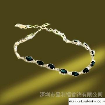 \r\n深圳星利福首飾有限公司產品品種、款式繁多，設計前衛，生產出來的產品涵蓋面廣，花色品種豐富，產品質量優秀，技術工藝精湛，款式新穎，風格獨特時尚，價格便宜；可代客戶訂做的多元化專業首飾生產企業，同工廠,批發,進口,代購