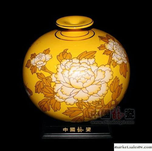 供應中國龍瓷 帝王黃 陶瓷工藝品 禮品 收藏品 擺件 30cm天地方圓花開工廠,批發,進口,代購